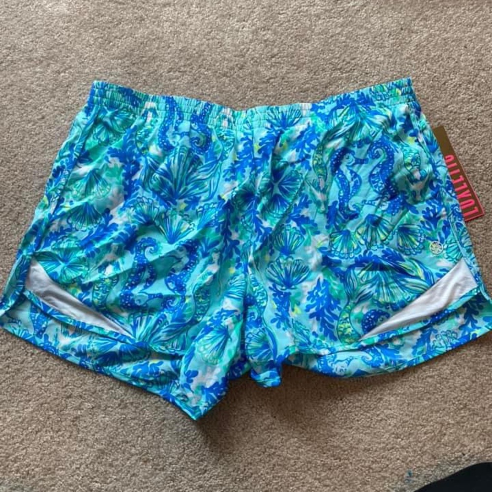 NWT Ocean Trail Short in Sea Glass Aqua Seeing Double